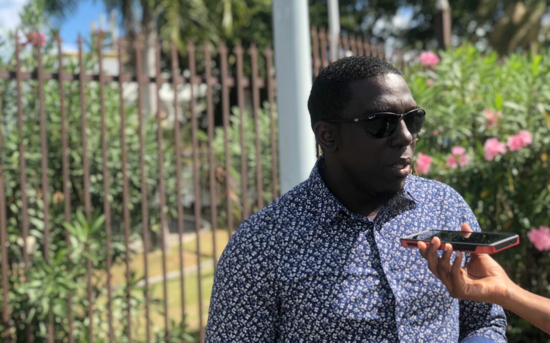 Opposition MPs condemn and reject restriction of public attendance at swearing-in ceremony