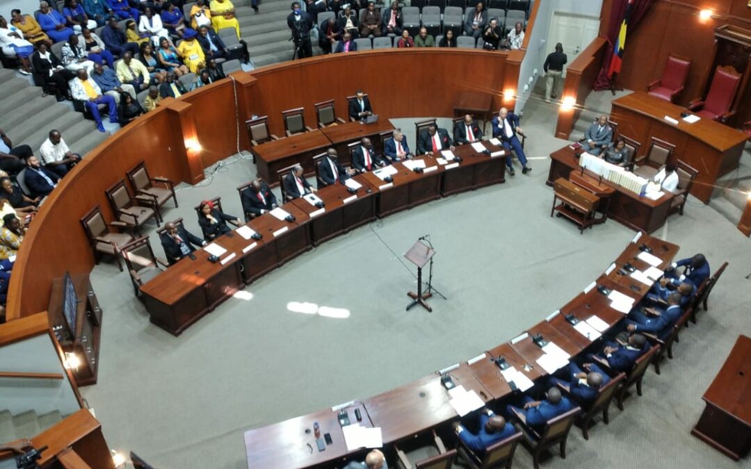 WATCH: Parliament convenes as supporters cheer while others boo