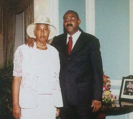 Tributes Pour in for the Prime Minister’s mother Patricia Richards
