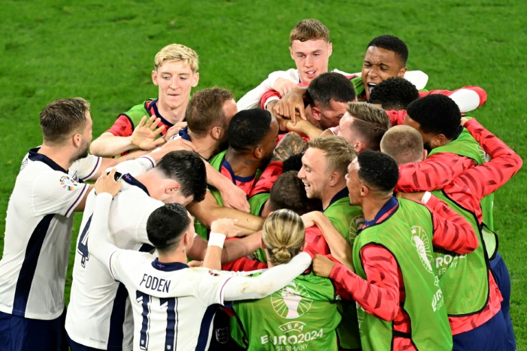 England through to the final of the Euros after late win over the Dutch