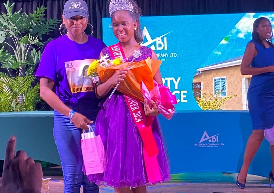 Jordyn Hendriques is Miss Optimist Petit 2024