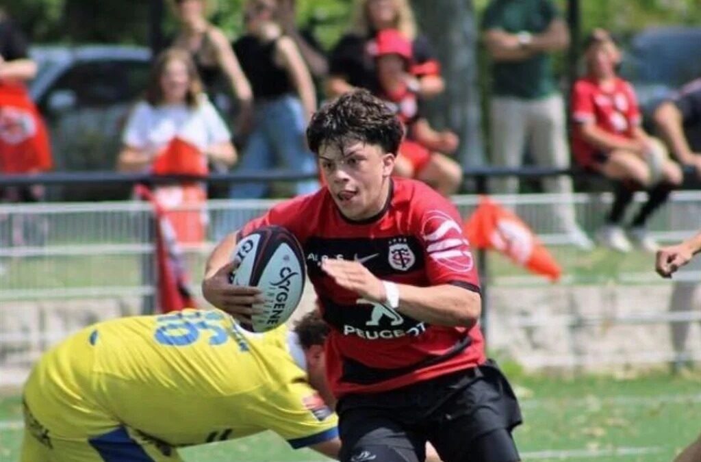 French Under 18 international rugby player “swept away” and presumed drowned by wave in South Africa