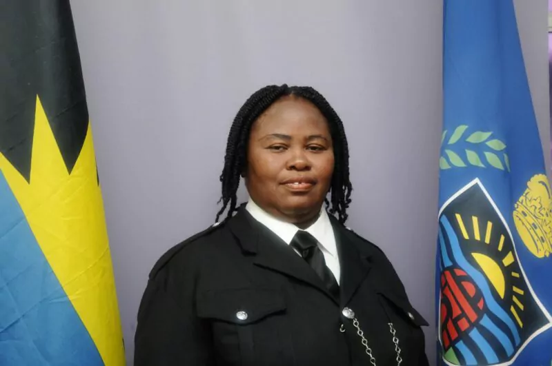 FEMALE POLICE OFFICER DIES
