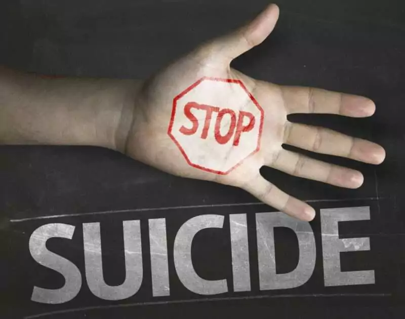 Mental Health Advocate Urges Parents to Watch for Suicide Warning Signs Amid Rising Rates in Youth