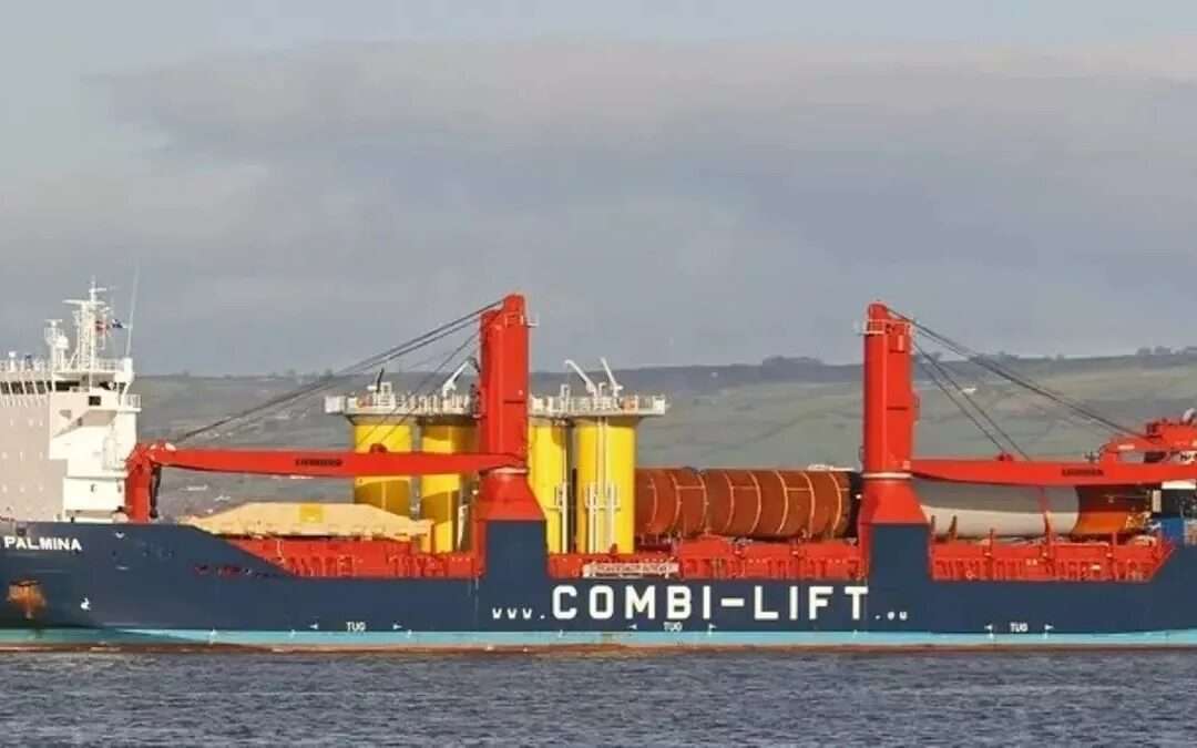 Boat with Antiguan and Barbudan Flag Capsizes off the Coast of Spain