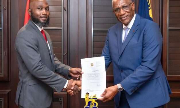 MR. MICHAEL ROBERTS SWORN IN AS FINAL MEMBER OF THE PUBLIC SERVICE COMMISSION