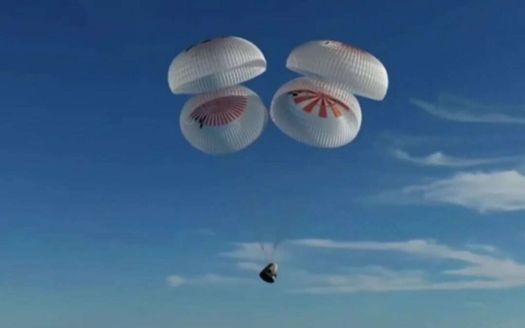 “Stranded” astronauts safely return to earth after nine months on space station