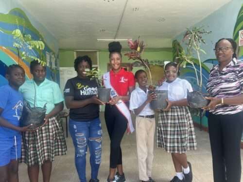 Miss St. Paul’s Inspires Students to Go Green in Celebration of Earth Day