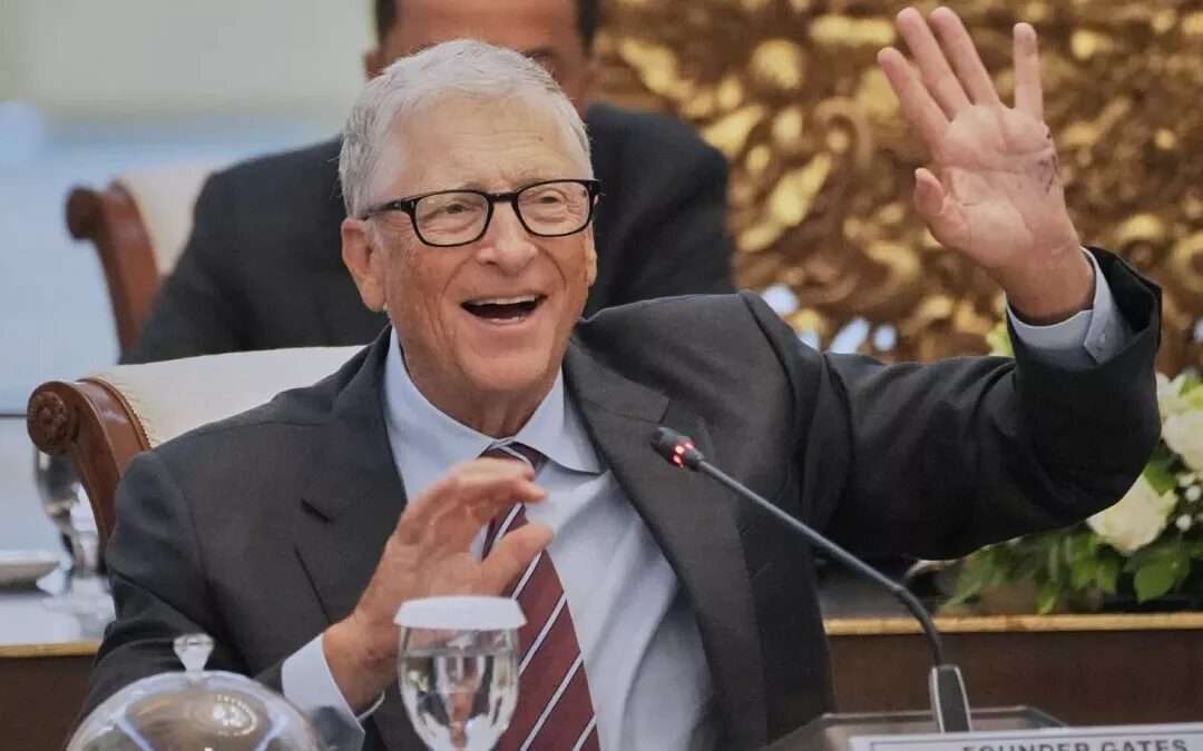 Bill Gates announces he plans to give away 99% of his fortune