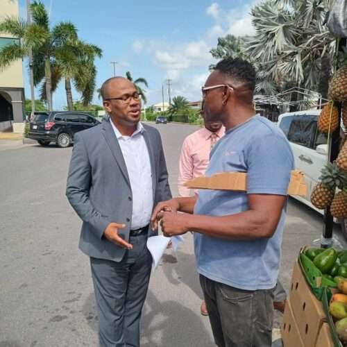 Urban Transformation Minister Invites Woods Pond Vendors to Meeting