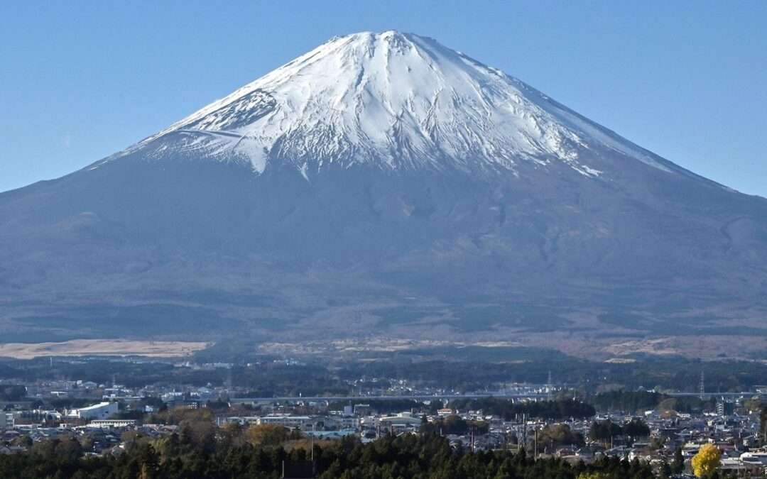 Student Rescued from Japanese Mountain Twice in a Week