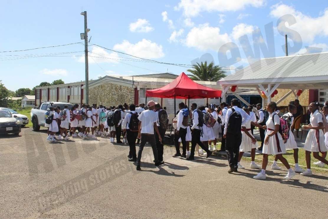 One School, One Future: Pares and Glanvilles Students Begin a New Chapter Together