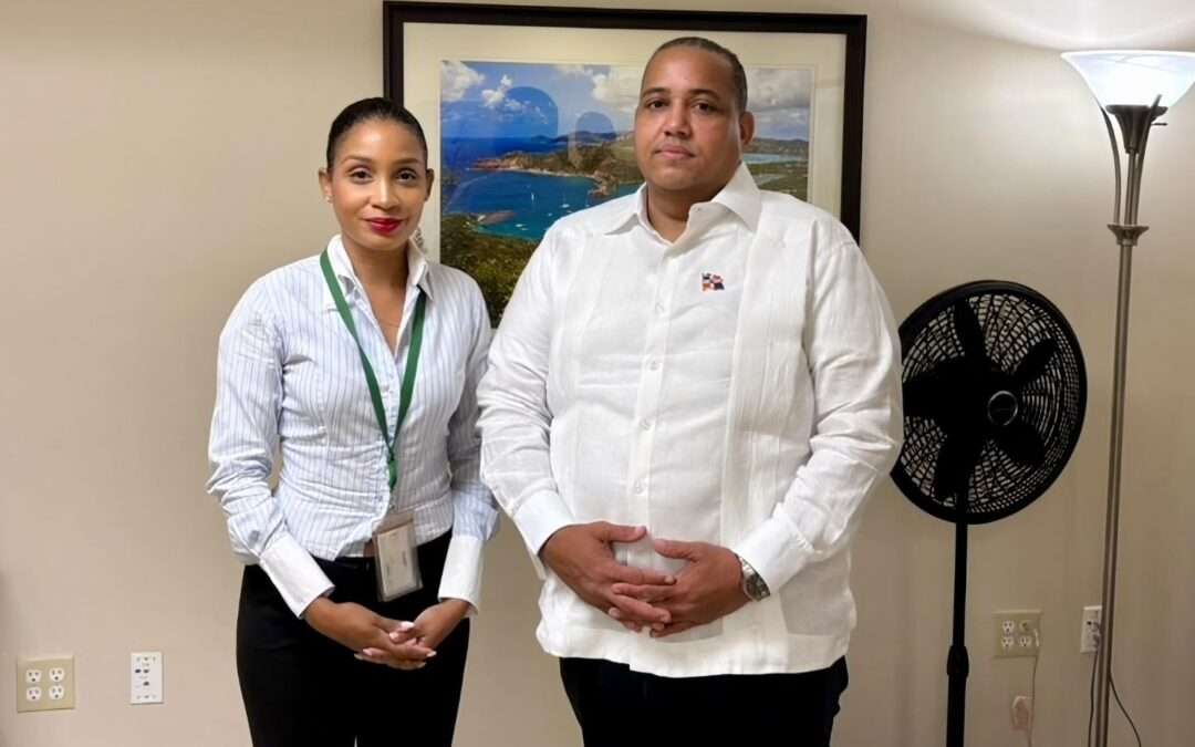 Dominican Consul, Antigua’s Immigration Chief Hold Talks on Migrant Issues