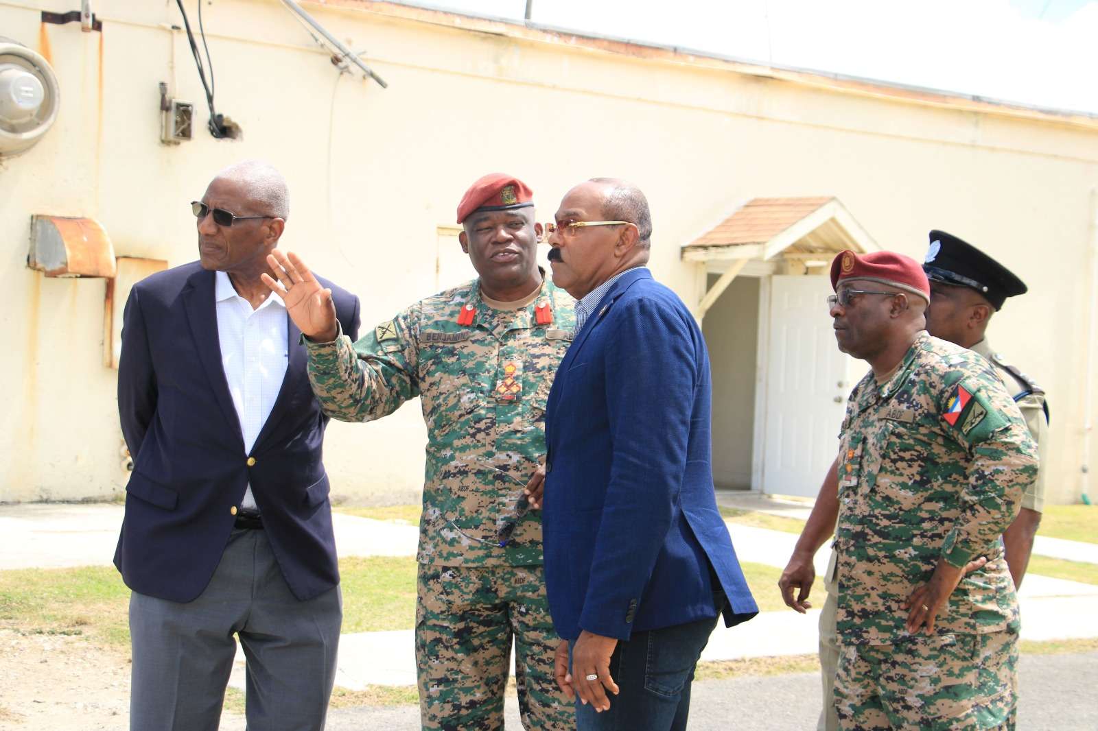 Defence Force Rings in 44th Anniversary with Black Tie Reception