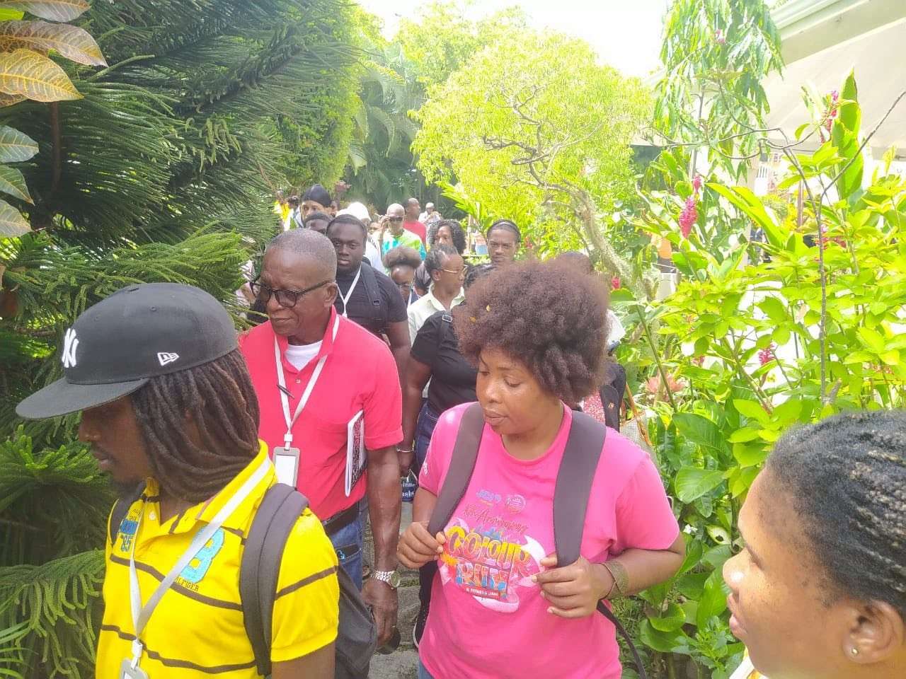 Training Course Participants Get Hands-On Aquaculture Experience at Indies Green