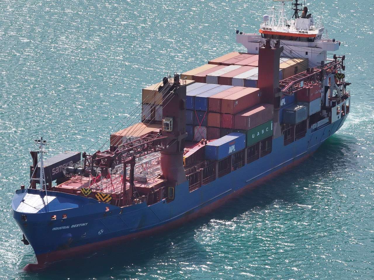 WATCH: $6.2M Super Crane Transforms Antigua Port – Speed, Power, and Efficiency Redefined