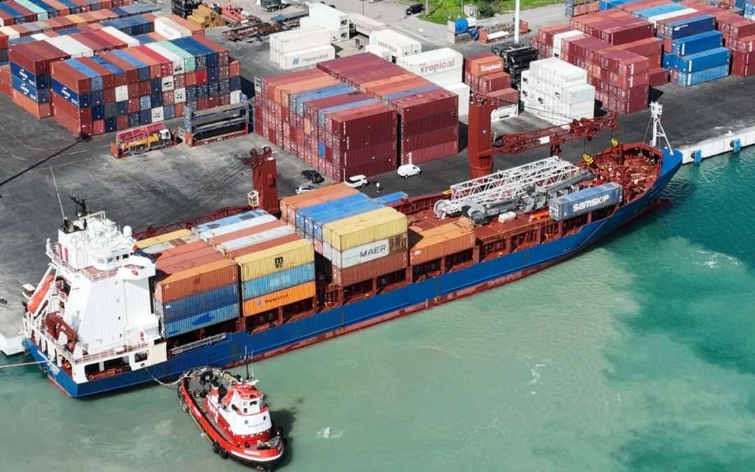 WATCH: $6.2M Super Crane Transforms Antigua Port – Speed, Power, and Efficiency Redefined