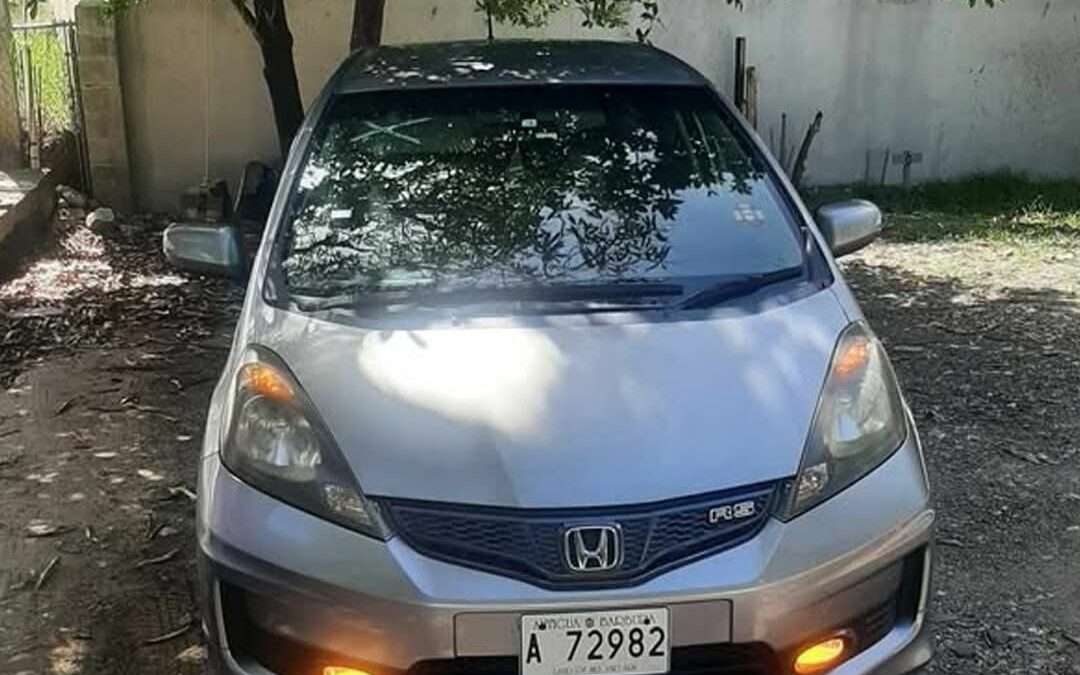 Couple’s Vehicle Stolen After Gunpoint Robbery at ATM