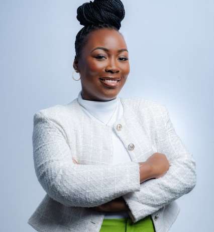 Inaugural Eustace Hill STEM Scholarship Awarded to Lakeea Allen, Honouring a Legacy of Education and Innovation