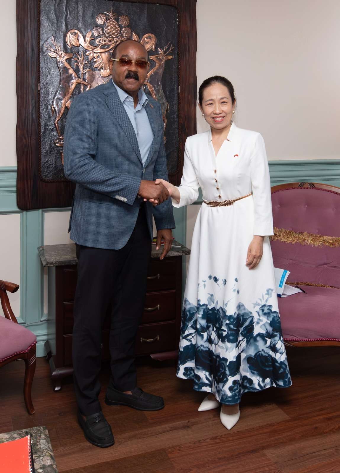 PM Browne Welcomes New Chinese Ambassador, Cites Four Decades of Transformational Partnership 