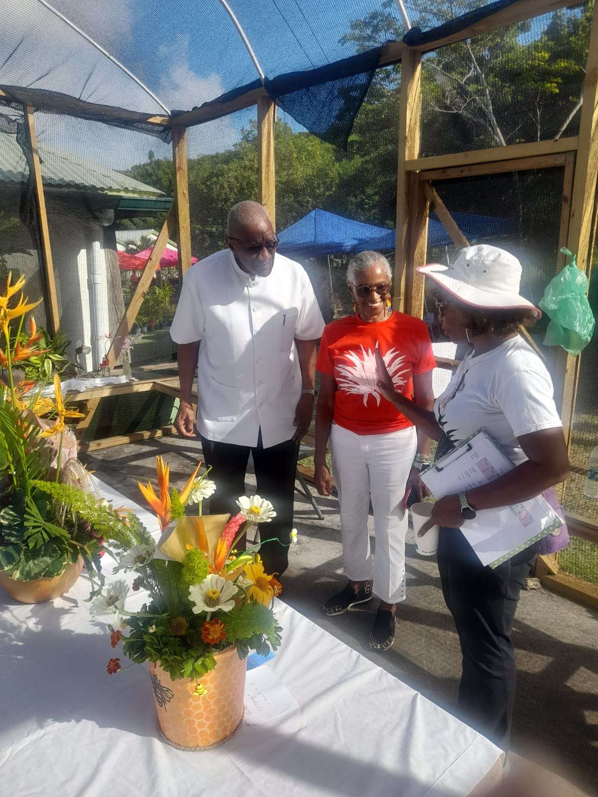Governor-General Attends Annual Horticultural Society Fair and Flower Show