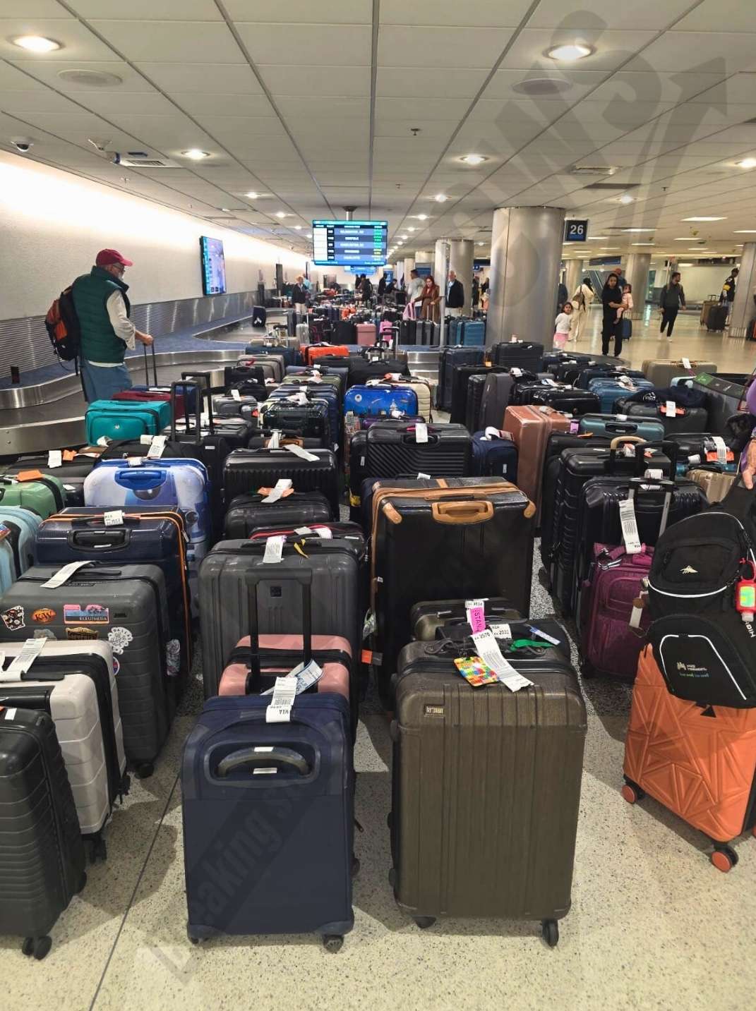 US Lifts Caribbean Airspace Curbs After Venezuela Attack 