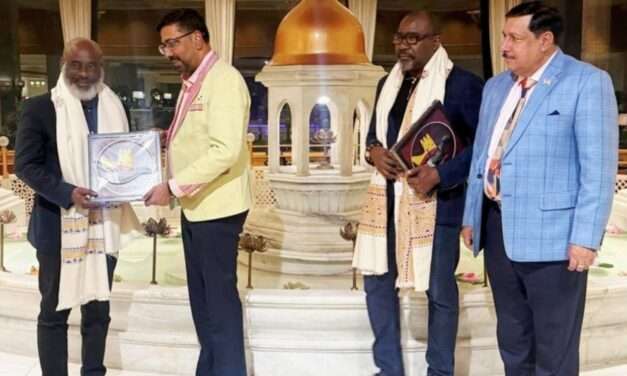 ABEC Leaders Represent Antigua and Barbuda at Global Democracy Forum in India