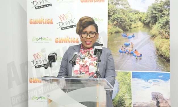 Dominica Rolls Out the Red Carpet for Antiguans Ahead of Mas Domnik 2026