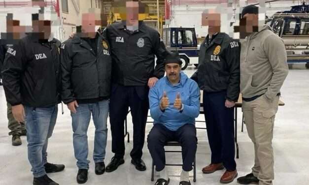 Maduro Wishes US Agents ‘Happy New Year’ as He Is Escorted to New York Jail