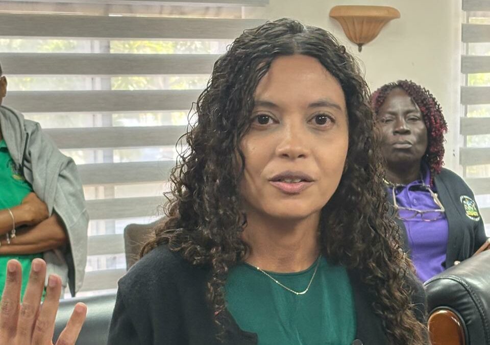 Zeina Hechme Heads to Toronto as Vice Consul Following Warm Farewell at Foreign Affairs Ministry