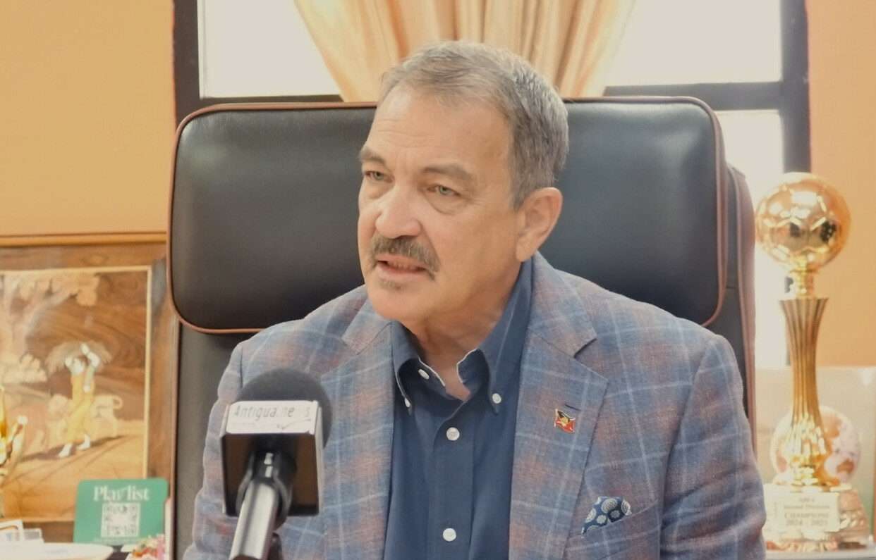 WATCH: Tourism Minister Seeks Order and Unity in Airport and Cruise Port Ground Transport Operations