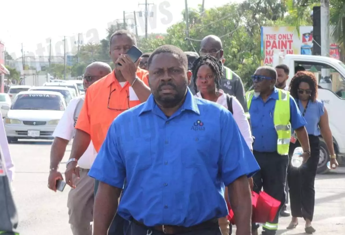 UPDATE: APUA Workers Gather at Headquarters Demanding Wage Increase