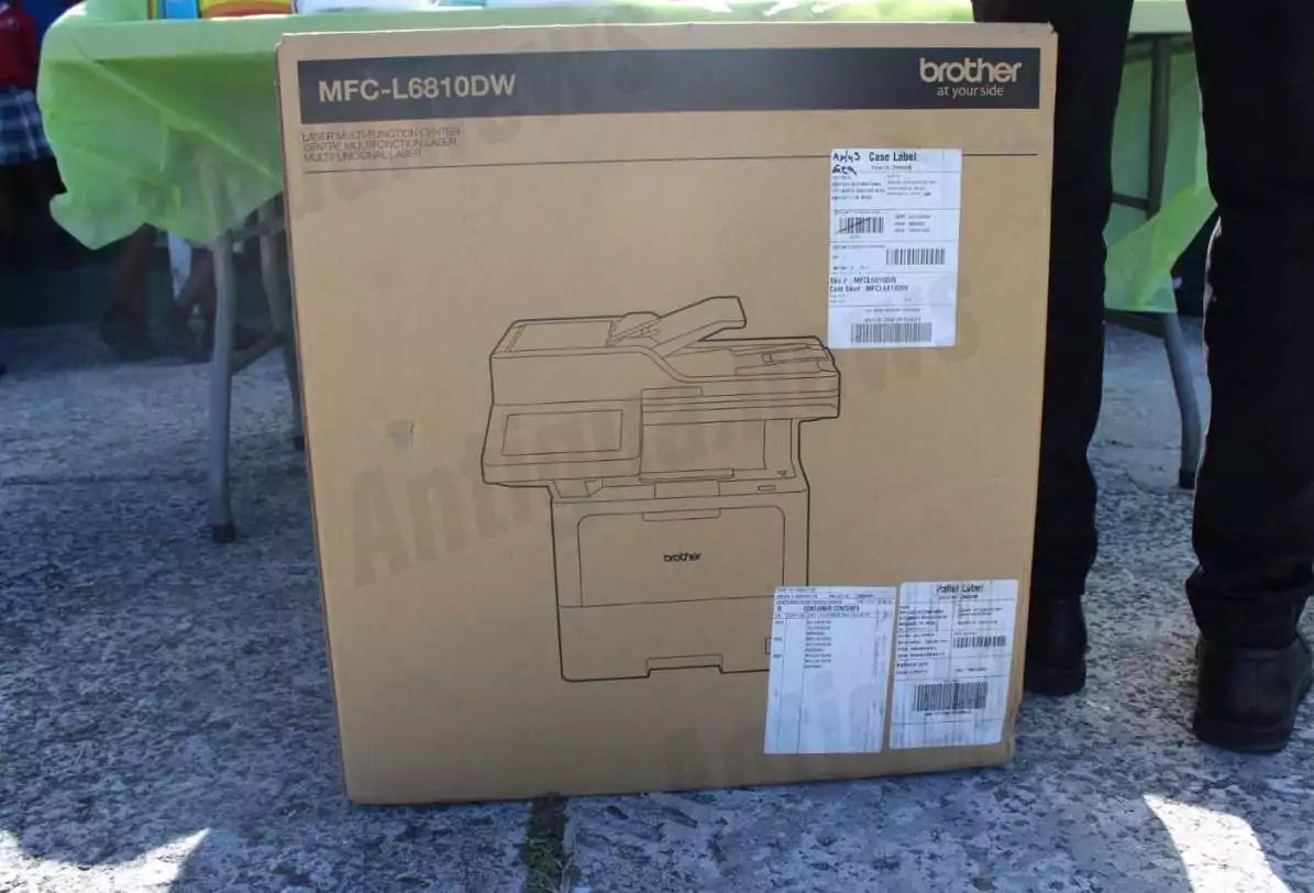 WATCH: MP Fernandez, Got Stamps? Travel donates supplies to Cedar Grove Primary 