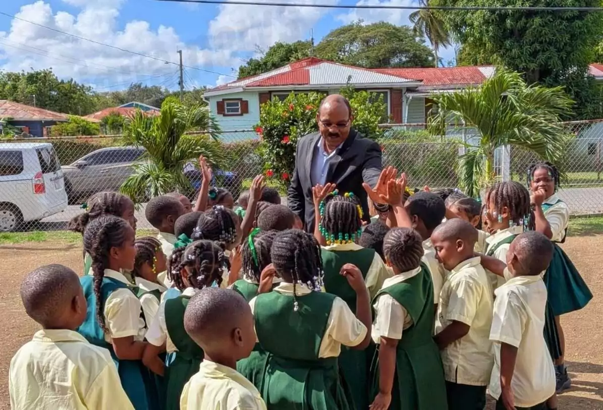 Prime Minister Browne Donates to Grace Christian Academy Tree-Planting Project During School Visit