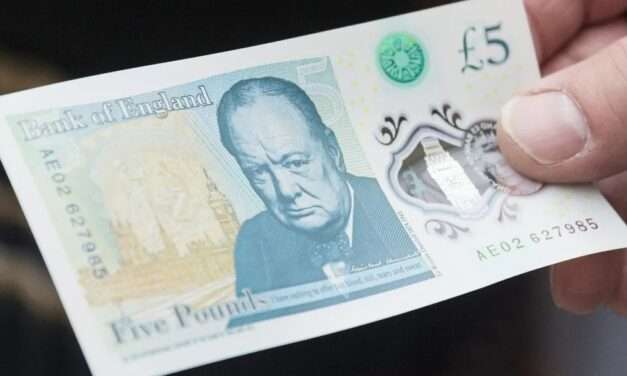 Historical figures on UK banknotes controversially to be replaced by wildlife imagery