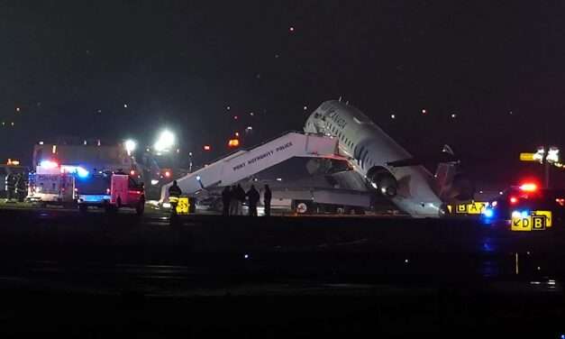 Two Pilots Killed After Air Canada Jet Collides with Fire Truck at LaGuardia