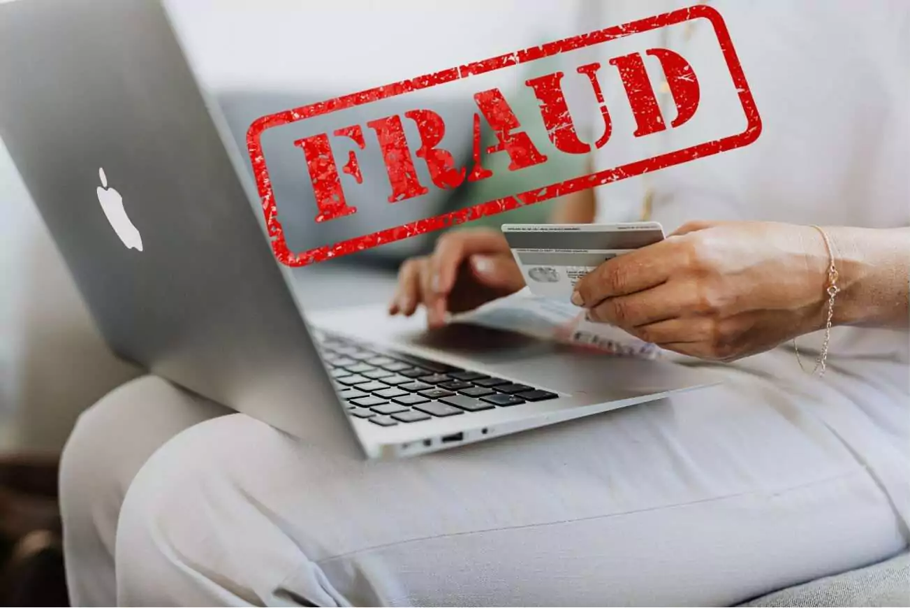 Clerk Must Repay $6,000 After Misusing Employer’s Debit Card for Online Shopping