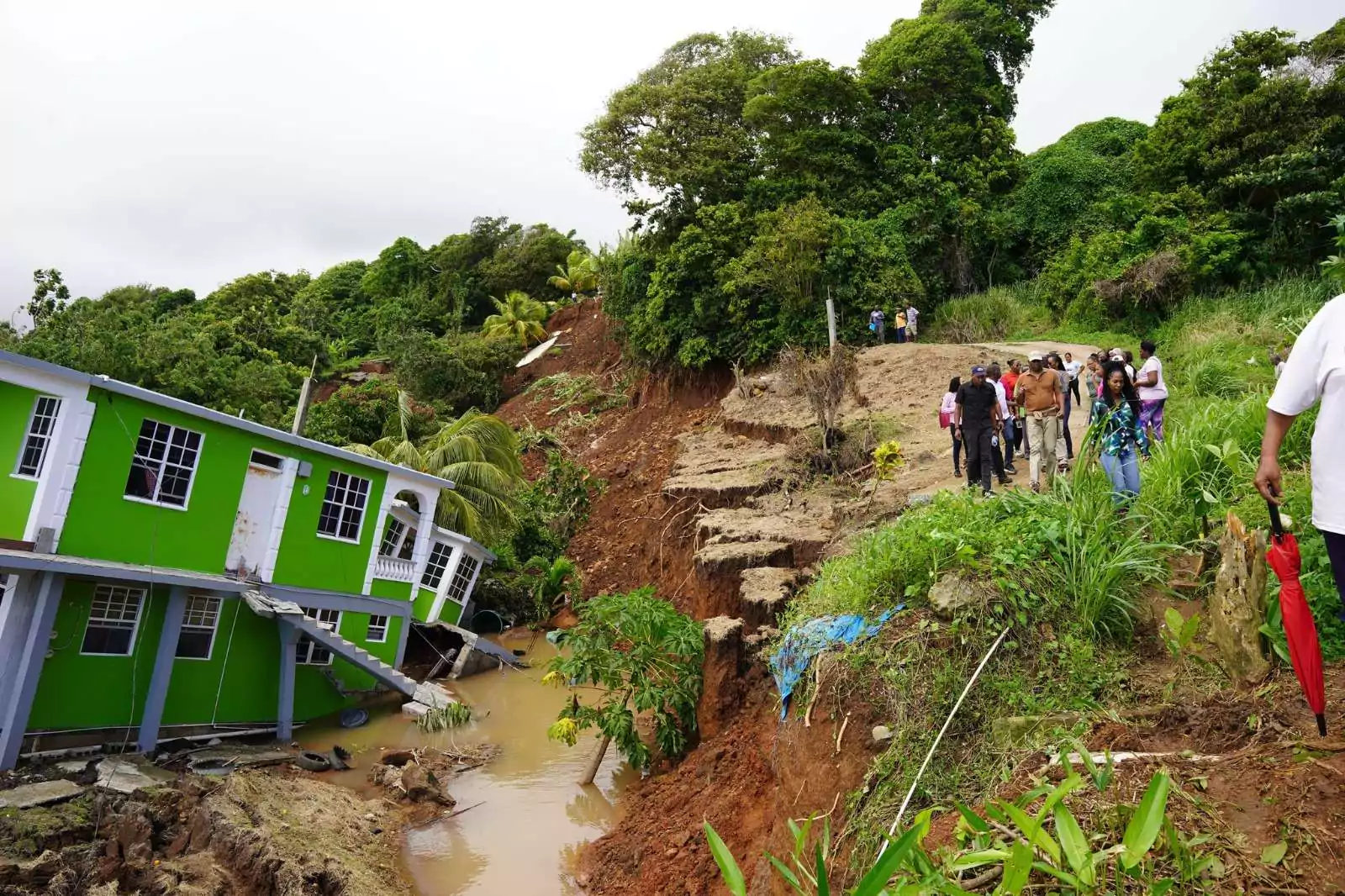 DOMINICA: Skerrit Tours Flood-Hit Communities as Relief Efforts Continue Following Massive Flooding