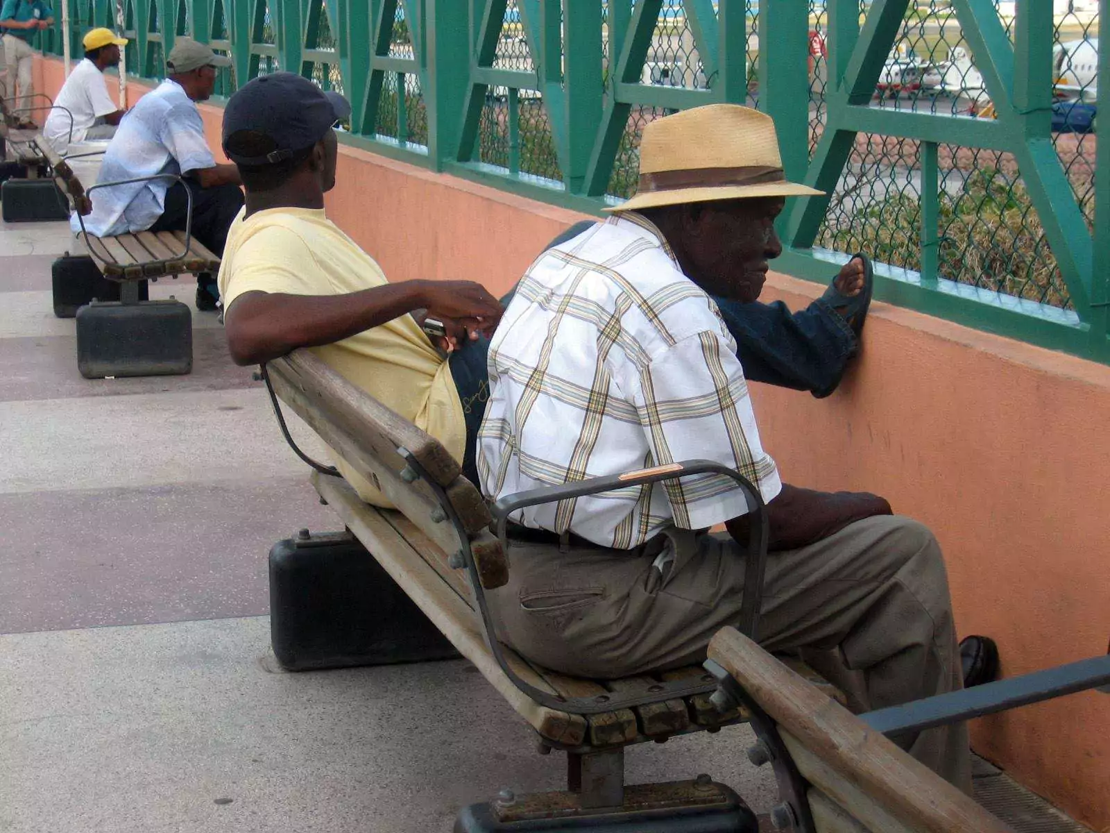 “A Picture Tells a Story” | Legacy Wall Project to Capture Antigua and Barbuda’s Aviation Past
