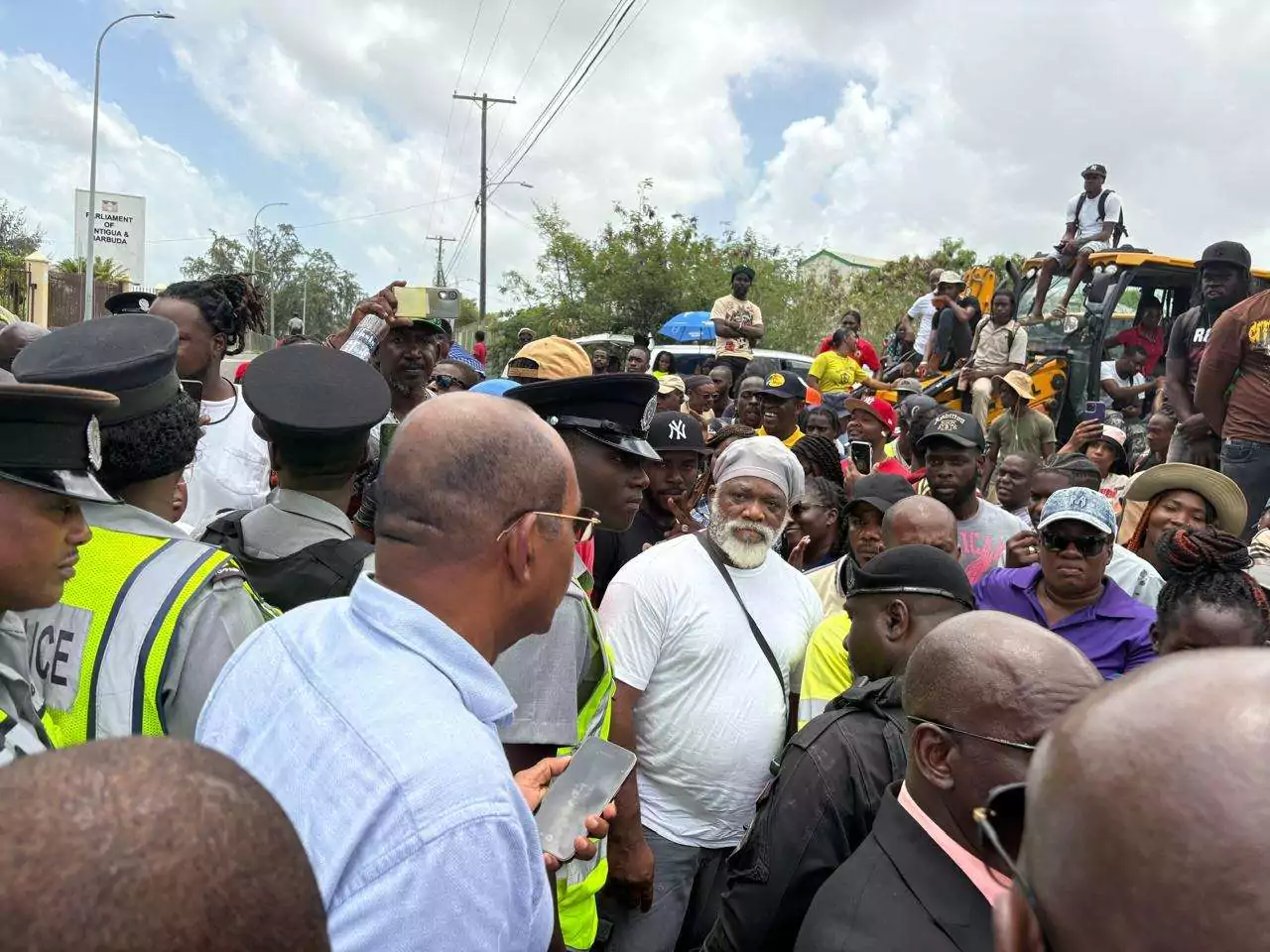 PM Browne Assures Public Works Workers They Will Receive Payment Today