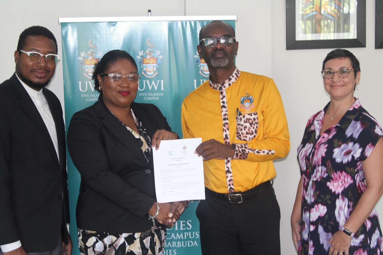 The UWI Five Islands Campus and Bar Association Sign MOU